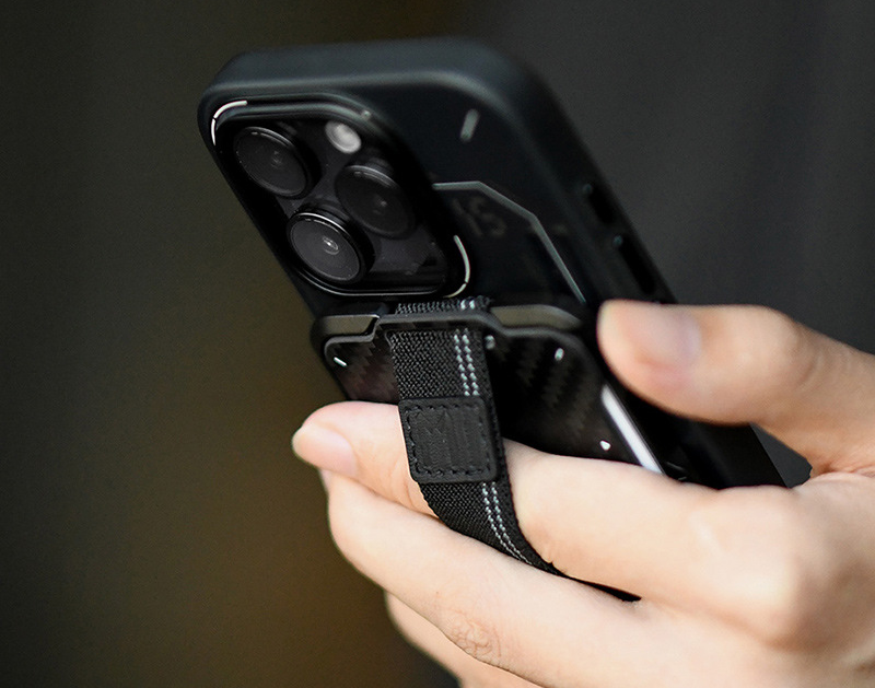 Adorol Magnetic Metal Wallet Cover